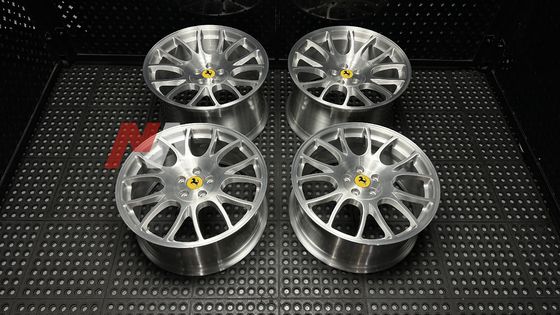 Ferrari F430 Schmiederäder Gebürstete Klarlack-Oberfläche Maining Forged RE-01