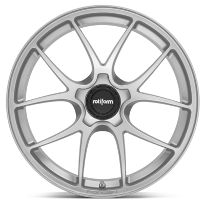 Rotiform LTN-Glanz-silberne Räder