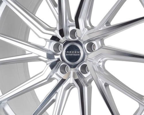 Silber polierte Vossen HF-4T Schmiedefelgen für Audi RS4 A6