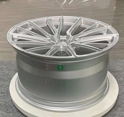 Silber polierte Vossen HF-4T Schmiedefelgen für Audi RS4 A6