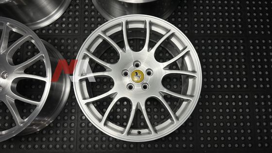 Ferrari F430 Schmiederäder Gebürstete Klarlack-Oberfläche Maining Forged RE-01